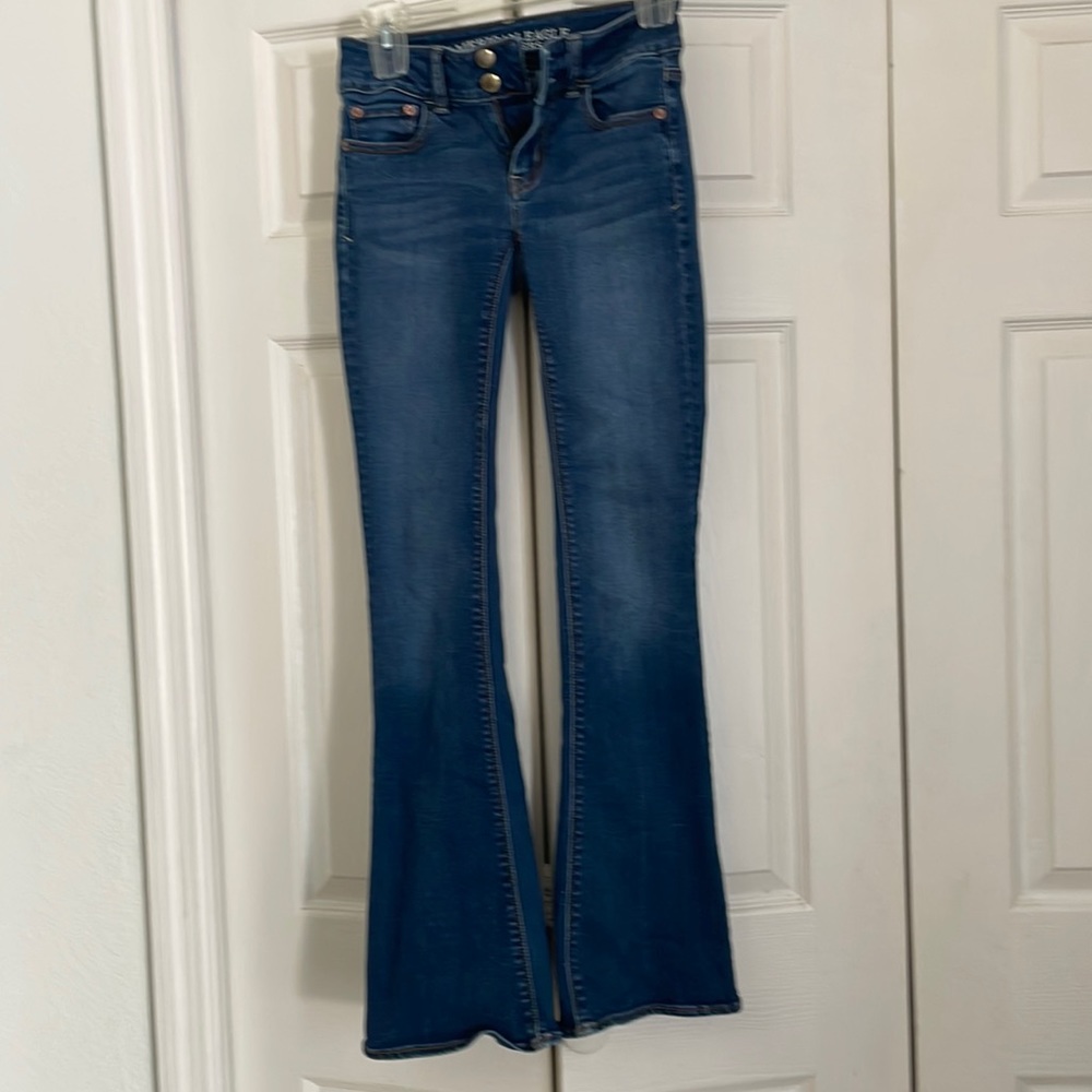 Girls Size 0.  American Eagle Super Super Stretch Jeans